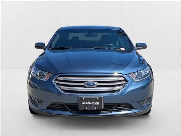 2018 Ford Taurus
