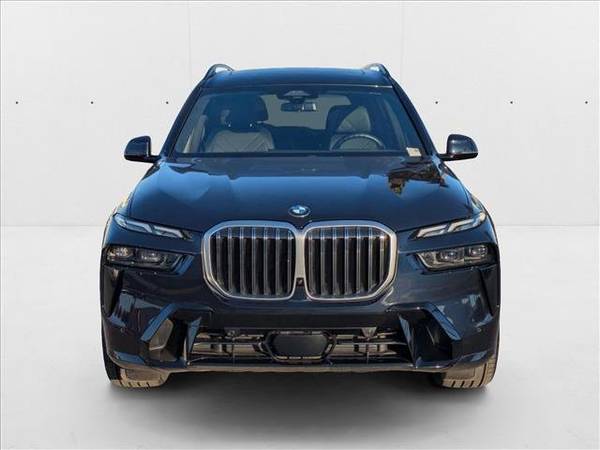 2023 BMW X7