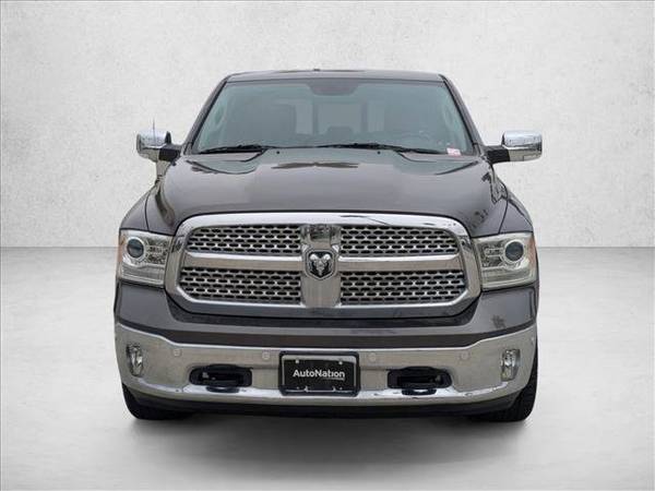 2016 Dodge Laramie