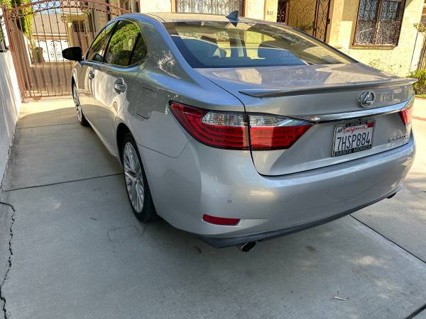 2015 Lexus ES