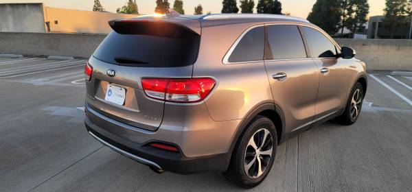 2017 Kia SORENTO