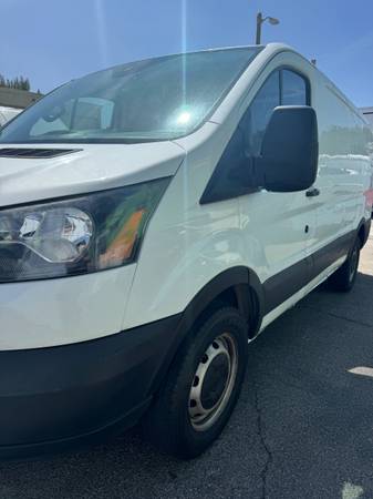 2017 Ford Transit