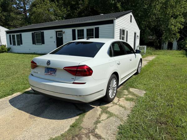 2016 Volkswagen Passat