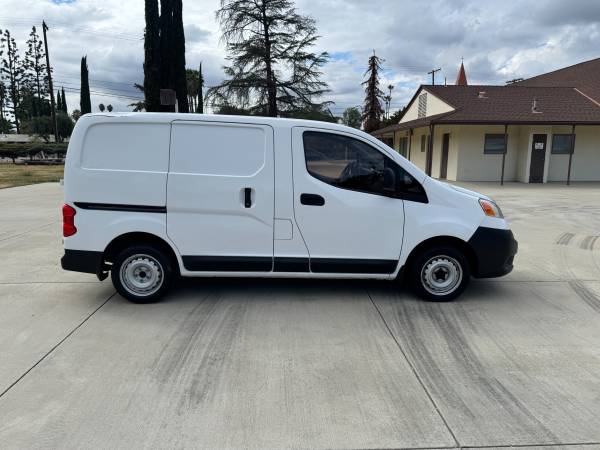 2015 Nissan NV200