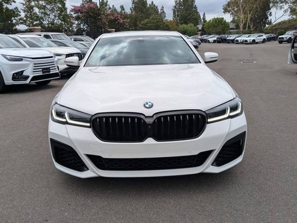 2021 BMW 5