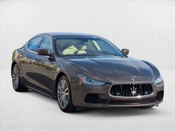 2015 Maserati Ghibli