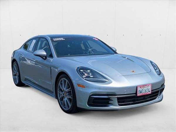 2018 Porsche Panamera
