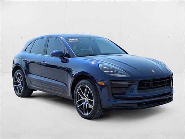2022 Porsche Macan