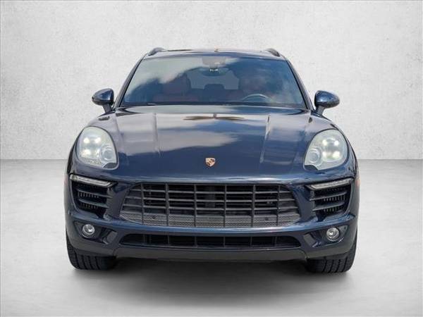 2016 Porsche Macan