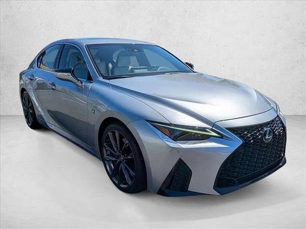 2022 Lexus IS