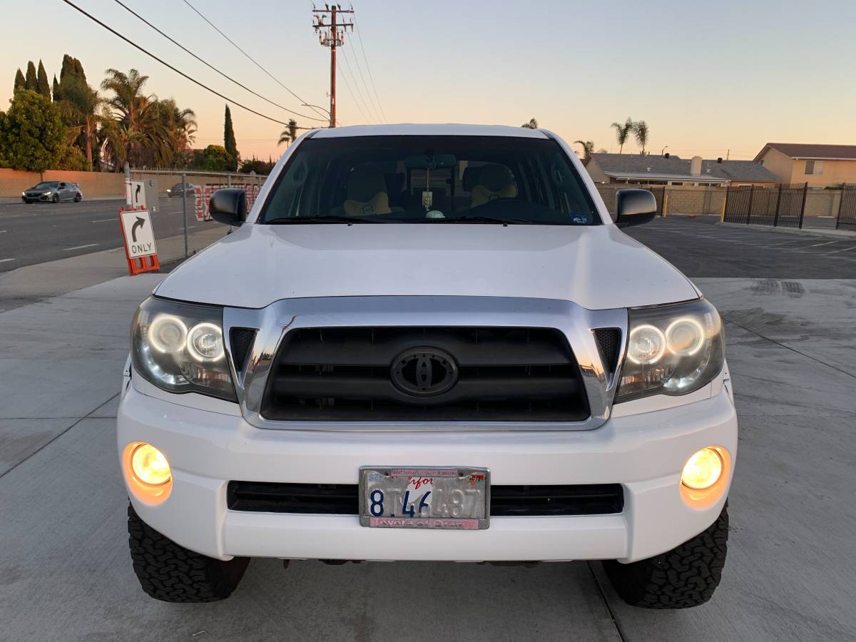 2009 Toyota TRUCK