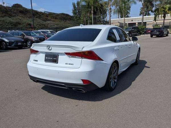 2018 Lexus IS