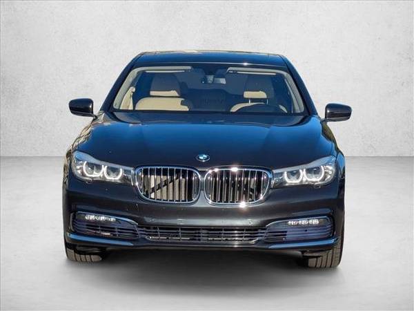 2016 BMW 7