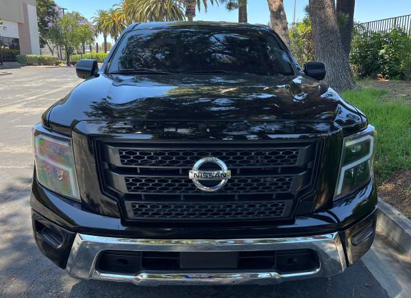 2022 Nissan Titan