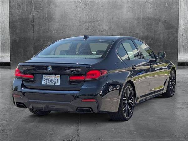 2022 BMW 5