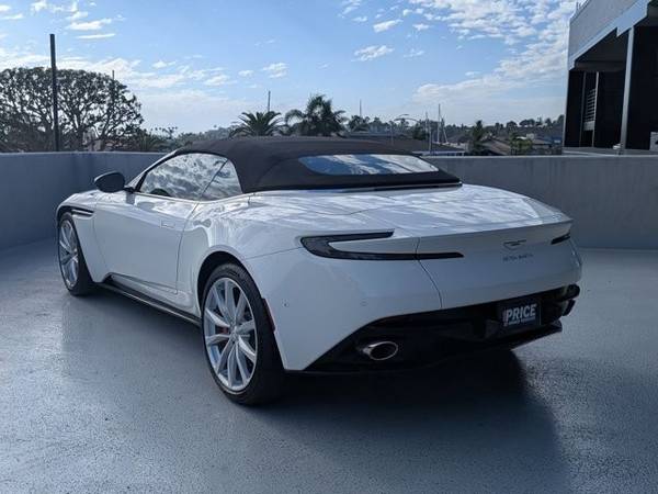 2019 Aston Martin DB11
