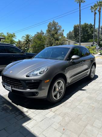 2015 Porsche Macan