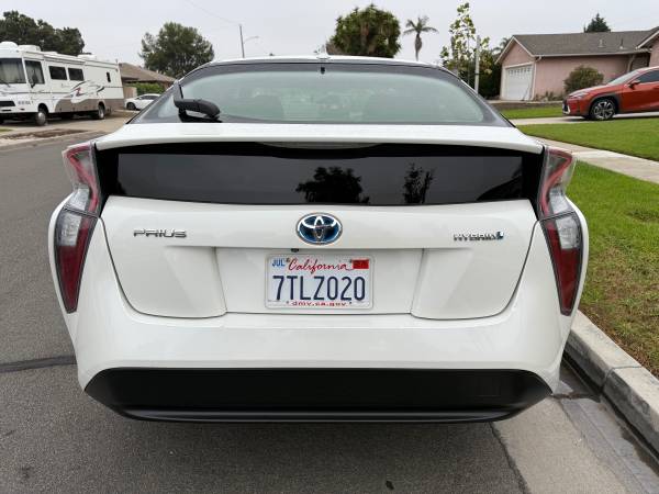 2016 Toyota Prius