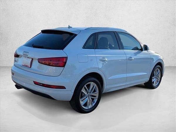 2016 Audi Q3