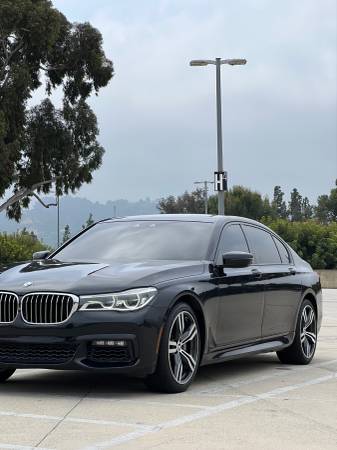 2016 BMW 750I