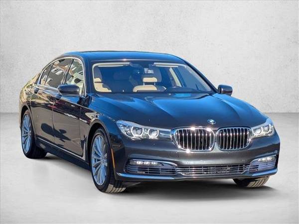 2016 BMW 7