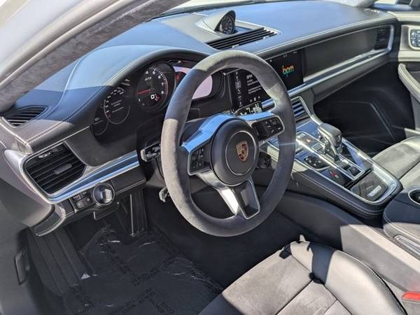 2019 Porsche Panamera