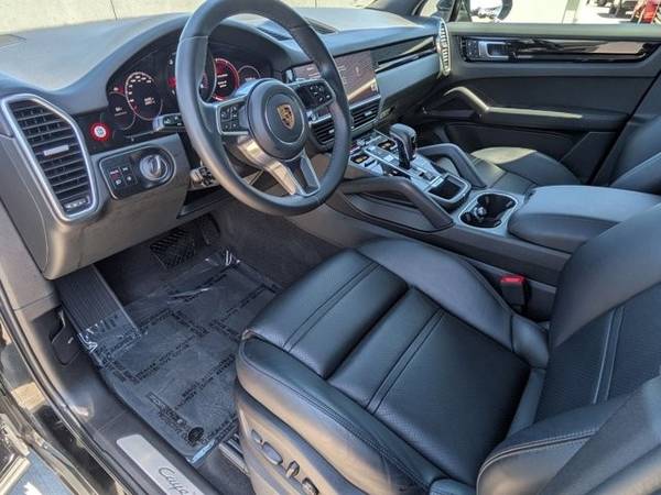 2023 Porsche Cayenne